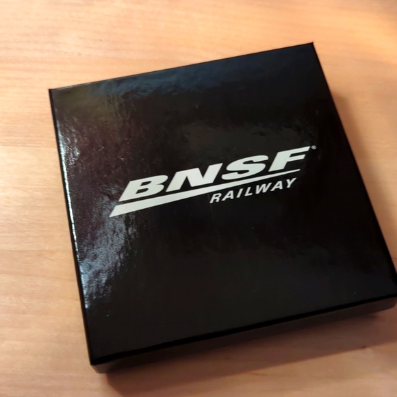 BNSF Coin - Picture 2 of 4